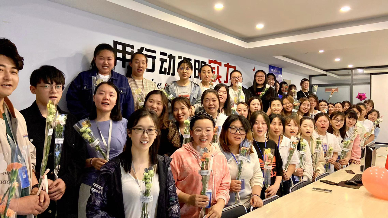爱没有方向，但母爱就是导航(图5)