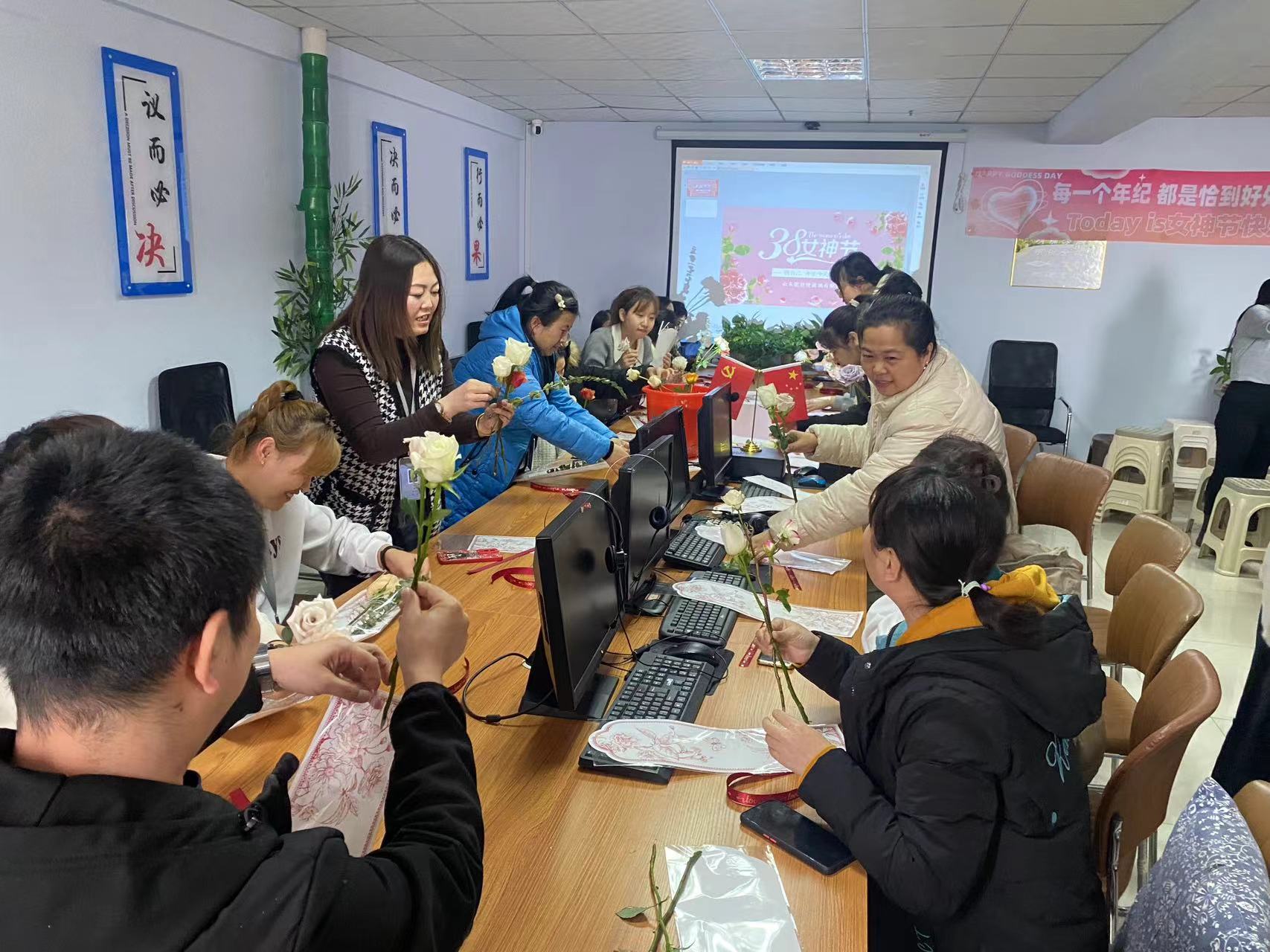 做不被定义的你(图3)